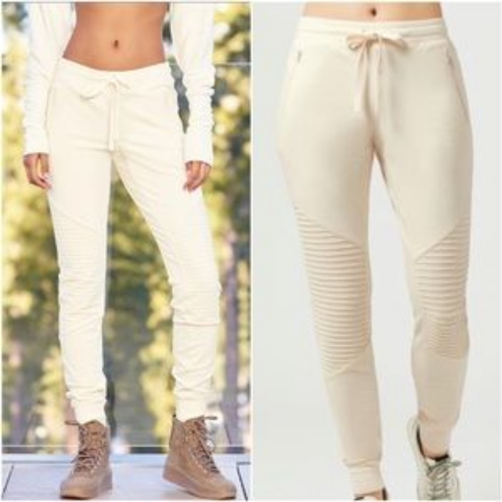 Alo yoga moto joggers